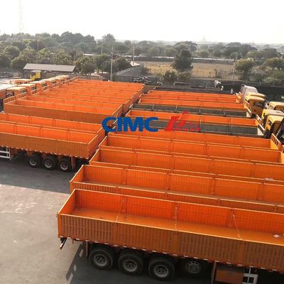 CIMC HUAJUN 50t Tri Axle Cement Transport Fence Cargo Trailer met 12R22.5 banden