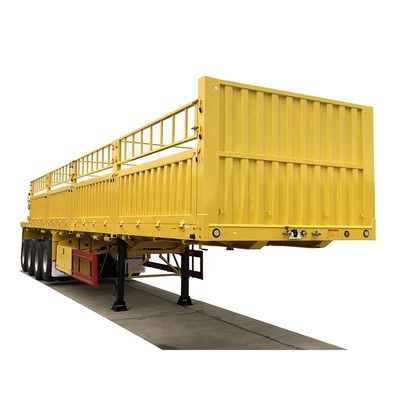 Dieren vervoeren met gemak en veiligheid met behulp van onze stalen omheinde omheinde vrachtwagen